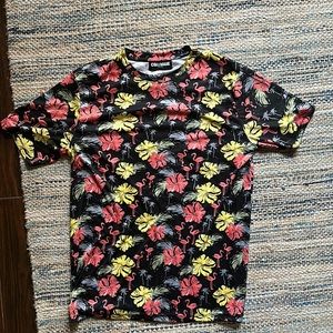 Men’s flamingo & flowers shirt, size large, never worn